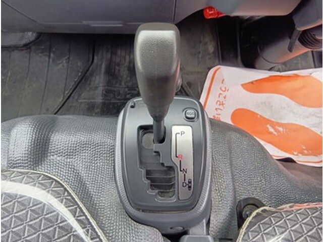 いすゞエルフダブルキャブ（Wキャブ）小型（2t・3t）[写真24]