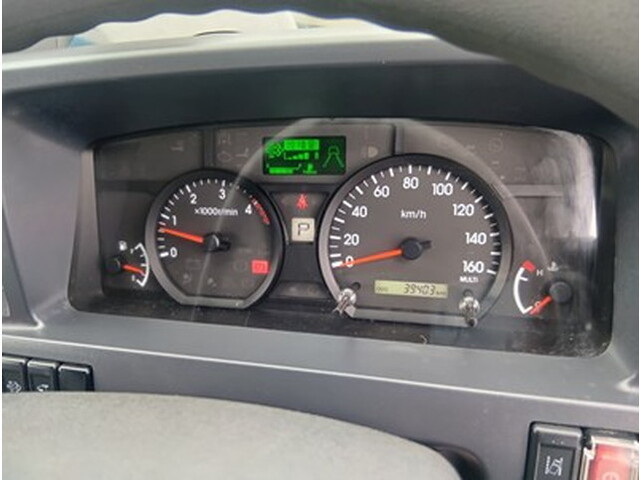 いすゞエルフダブルキャブ（Wキャブ）小型（2t・3t）[写真25]