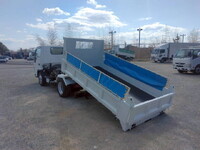 いすゞエルフローダーダンプ小型（2t・3t）[写真02]