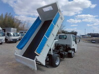 いすゞエルフローダーダンプ小型（2t・3t）[写真05]