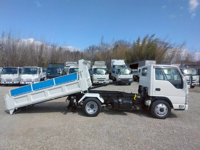 いすゞエルフローダーダンプ小型（2t・3t）[写真05]