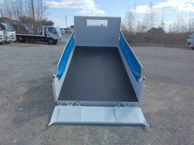 いすゞエルフローダーダンプ小型（2t・3t）[写真06]