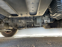 三菱ふそうキャンター平ボディ小型（2t・3t）[写真20]