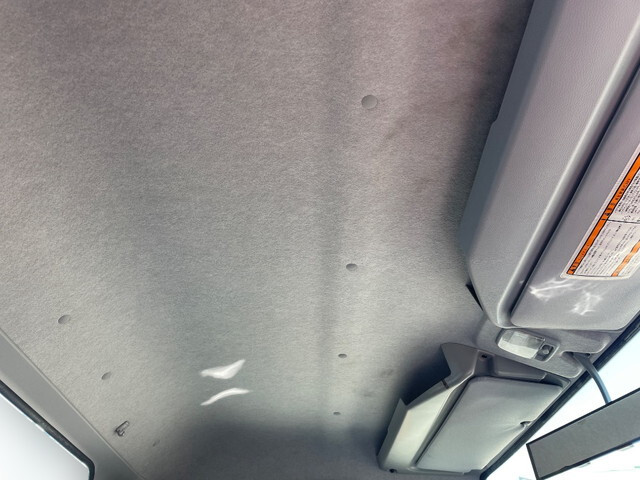 三菱ふそうキャンター平ボディ小型（2t・3t）[写真28]