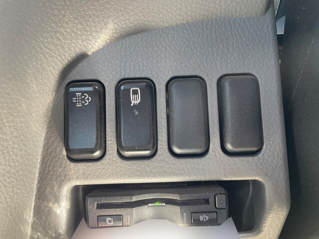 三菱ふそうキャンター平ボディ小型（2t・3t）[写真32]