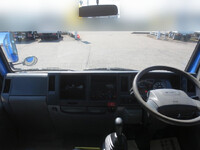 いすゞエルフダブルキャブ（Wキャブ）小型（2t・3t）[写真14]