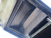 いすゞエルフパッカー車（塵芥車）小型（2t・3t）[写真13]