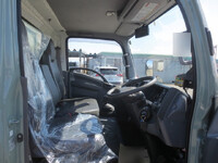 いすゞエルフパッカー車（塵芥車）小型（2t・3t）[写真20]