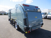 いすゞエルフパッカー車（塵芥車）小型（2t・3t）[写真05]