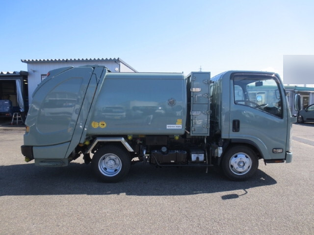 いすゞエルフパッカー車（塵芥車）小型（2t・3t）[写真07]