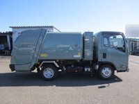 いすゞエルフパッカー車（塵芥車）小型（2t・3t）[写真08]