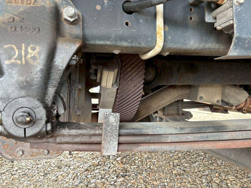 いすゞギガアルミウイング大型（10t）[写真16]