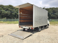 いすゞエルフアルミバン小型（2t・3t）[写真02]