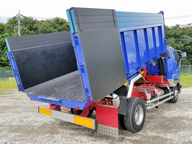 三菱ふそうファイター深ダンプ（土砂禁ダンプ）中型（4t）[写真02]
