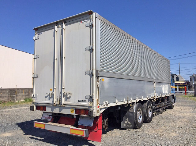 三菱ふそうスーパーグレートアルミウイング大型（10t）[写真02]