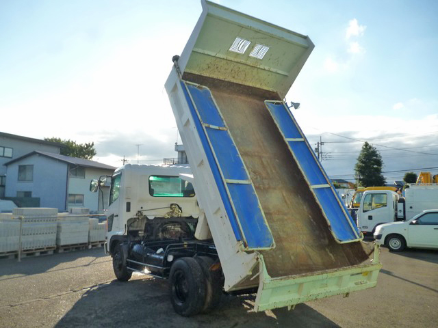 日野レンジャーダンプ中型（4t）[写真02]