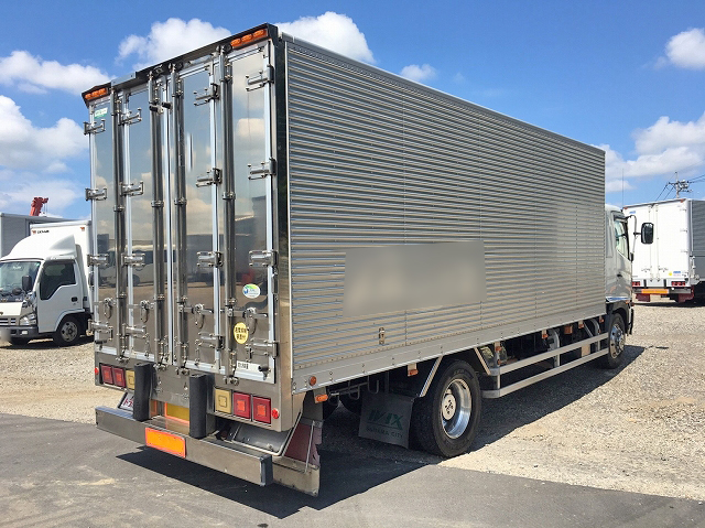 日野レンジャーアルミバン増トン（6t・8t）[写真02]