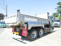 いすゞギガダンプ大型（10t）[写真02]