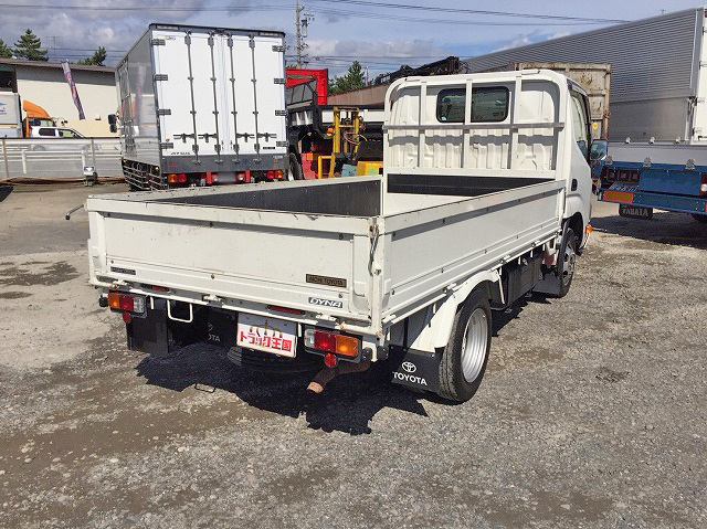 トヨタダイナ平ボディ小型（2t・3t）[写真02]