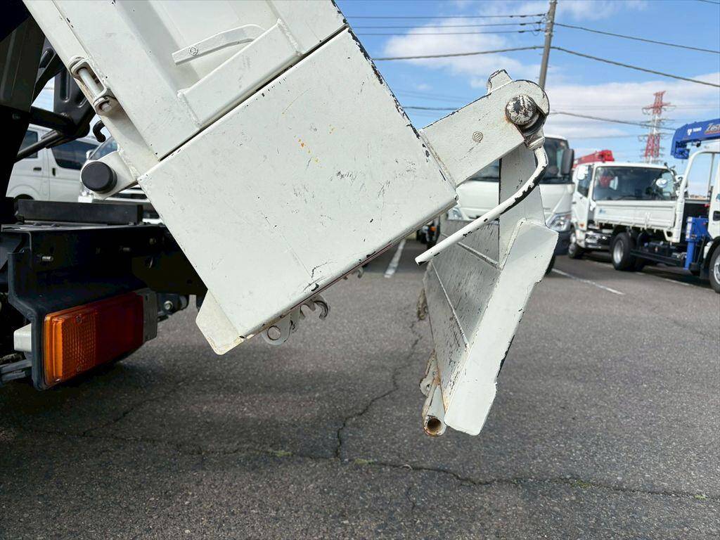 日野デュトロダンプ小型（2t・3t）[写真10]