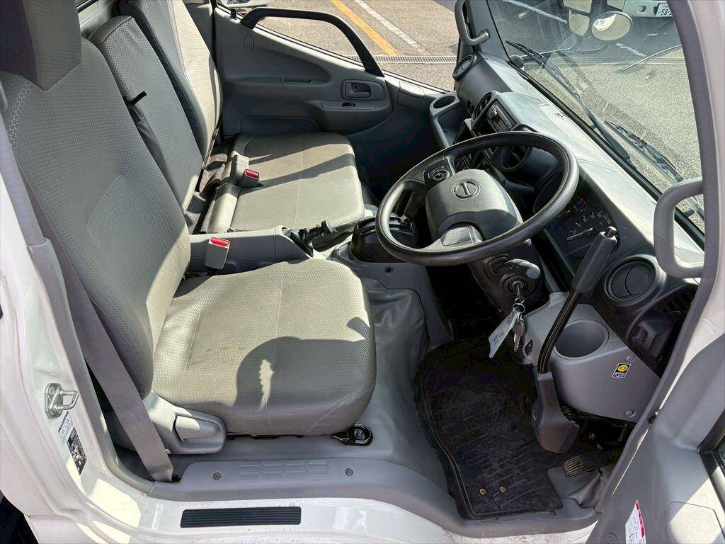 日野デュトロダンプ小型（2t・3t）[写真20]