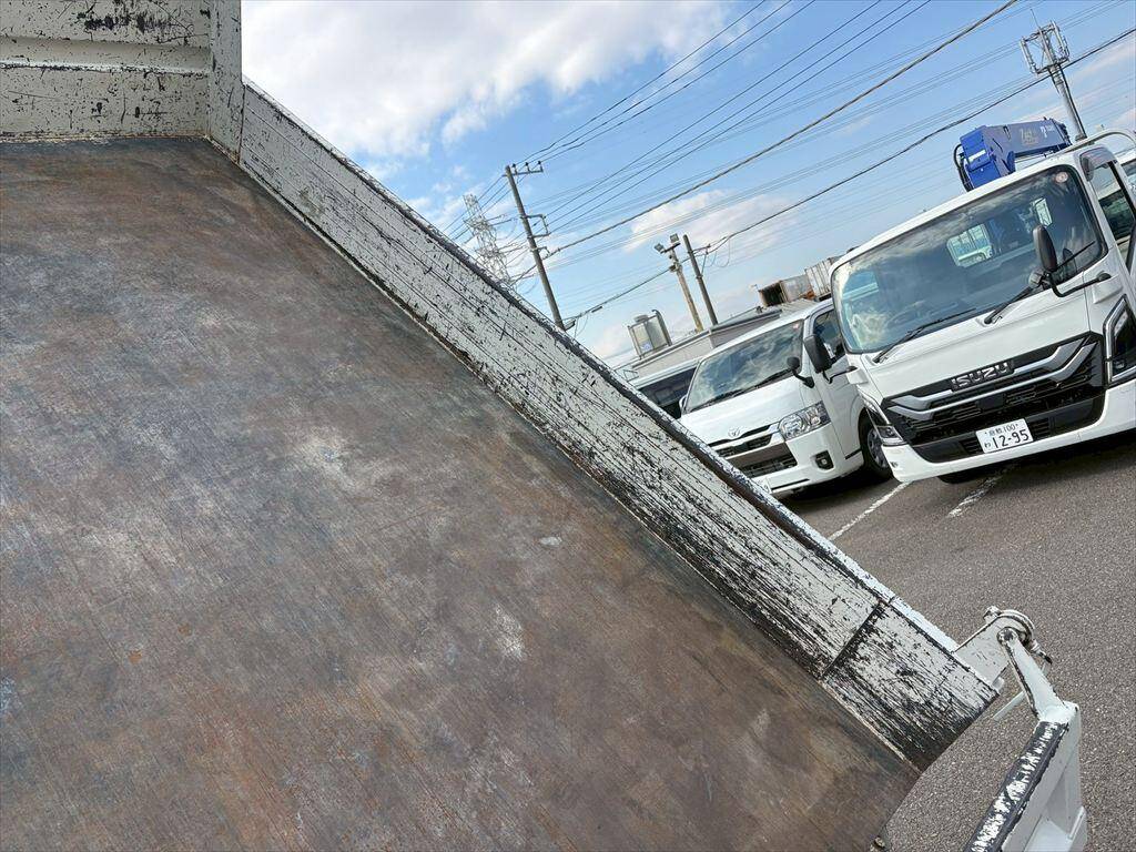 日野デュトロダンプ小型（2t・3t）[写真09]