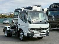 三菱ふそうキャンターコンテナ専用車小型（2t・3t）[写真02]