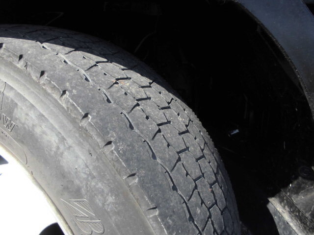 日野デュトロバキュームカー小型（2t・3t）[写真19]