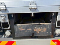 いすゞギガアルミブロック大型（10t）[写真13]