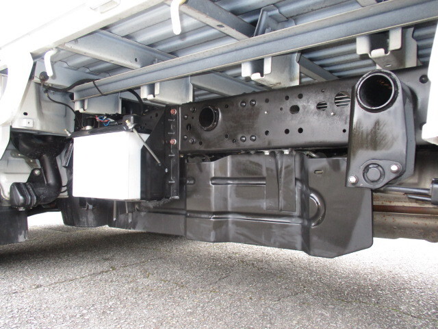 マツダボンゴ平ボディ小型（2t・3t）[写真27]