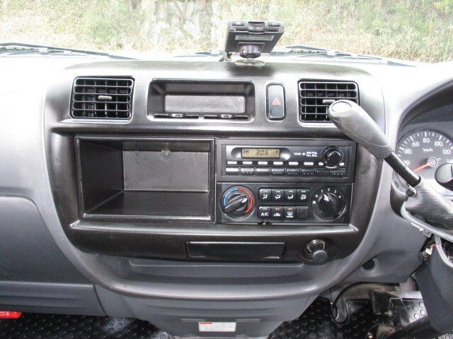 マツダボンゴ平ボディ小型（2t・3t）[写真35]