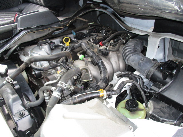 マツダボンゴ平ボディ小型（2t・3t）[写真40]