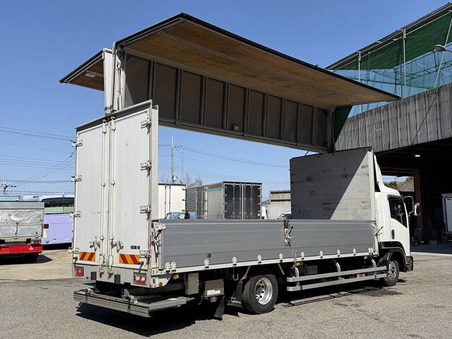 いすゞフォワードアルミウイング中型（4t）[写真02]