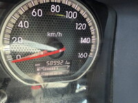 いすゞフォワードアルミウイング中型（4t）[写真36]