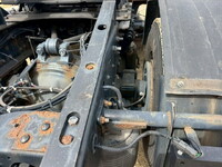 UDトラックスクオントレーラーヘッド（トラクターヘッド）大型（10t）[写真23]