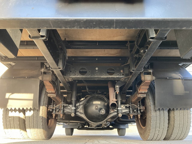 日産アトラスアルミバン小型（2t・3t）[写真13]