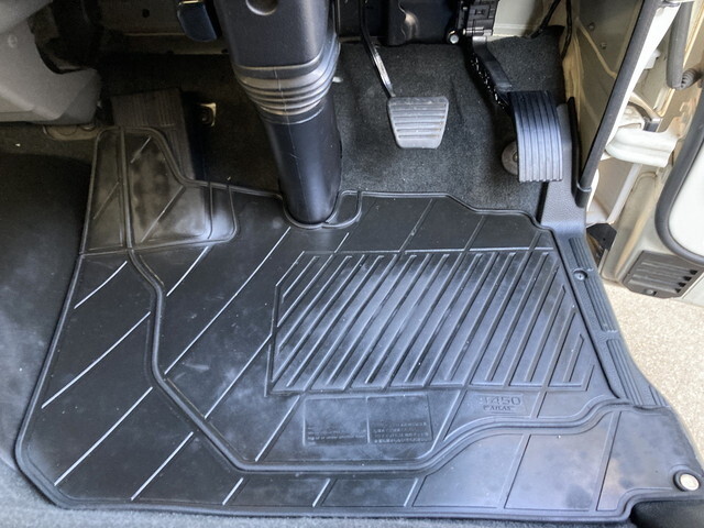 日産アトラスアルミバン小型（2t・3t）[写真37]