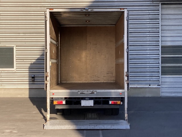 日産アトラスアルミバン小型（2t・3t）[写真05]