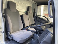 いすゞエルフアルミバン小型（2t・3t）[写真16]