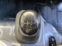 いすゞエルフアルミバン小型（2t・3t）[写真19]