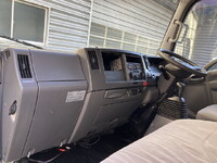 いすゞエルフアルミバン小型（2t・3t）[写真21]