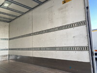 いすゞエルフアルミバン小型（2t・3t）[写真24]