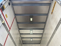 いすゞエルフアルミバン小型（2t・3t）[写真26]