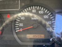 いすゞエルフアルミバン小型（2t・3t）[写真41]