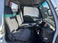 いすゞエルフレッカー車小型（2t・3t）[写真11]