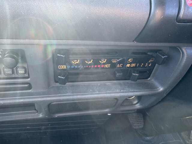 いすゞエルフレッカー車小型（2t・3t）[写真17]