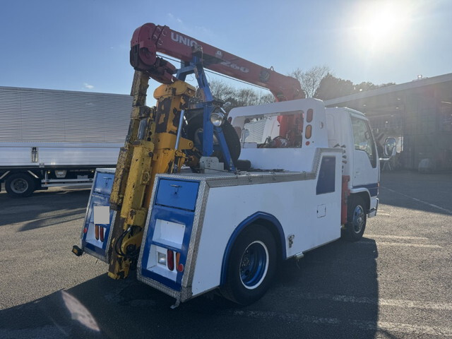 いすゞエルフレッカー車小型（2t・3t）[写真02]