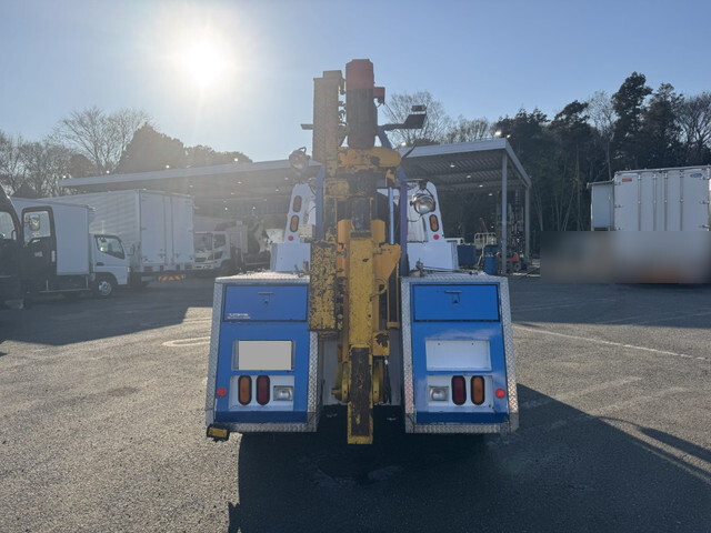 いすゞエルフレッカー車小型（2t・3t）[写真08]