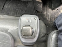 いすゞフォワードクレーン4段中型（4t）[写真35]