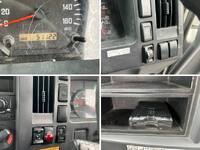 いすゞフォワードクレーン4段中型（4t）[写真41]